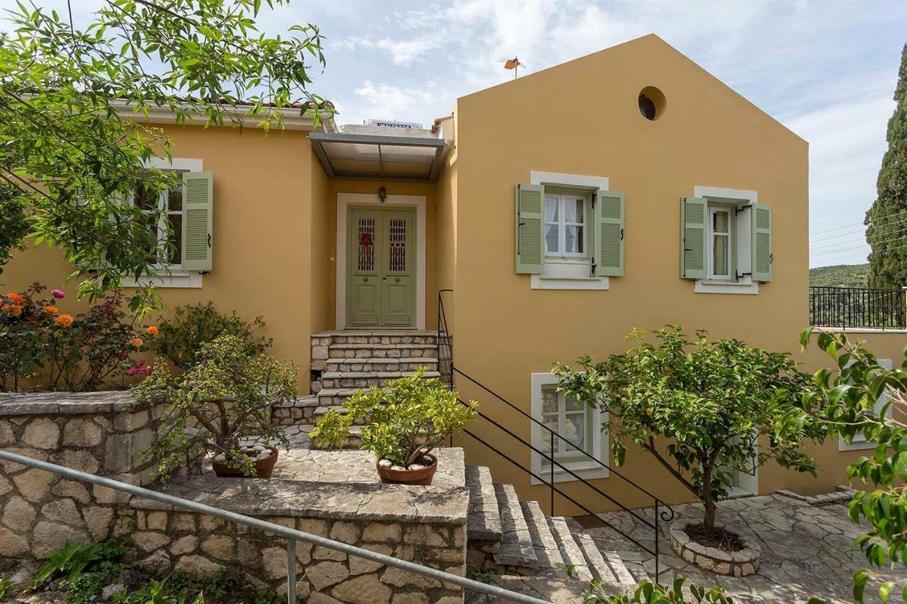 Yellow House Ithaca Vathy  Luaran gambar