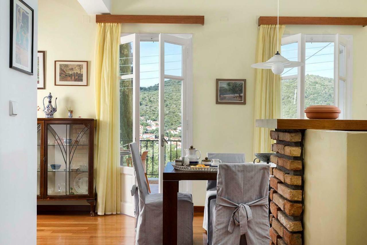 Yellow House Ithaca Vathy  Luaran gambar